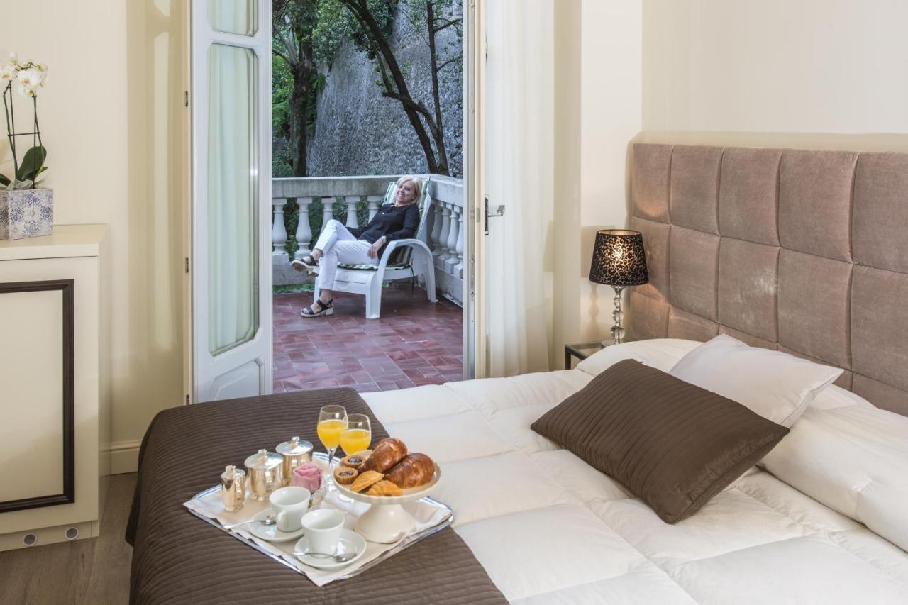 Boutique Hotel Villa Giulia Valmadrera Kültér fotó