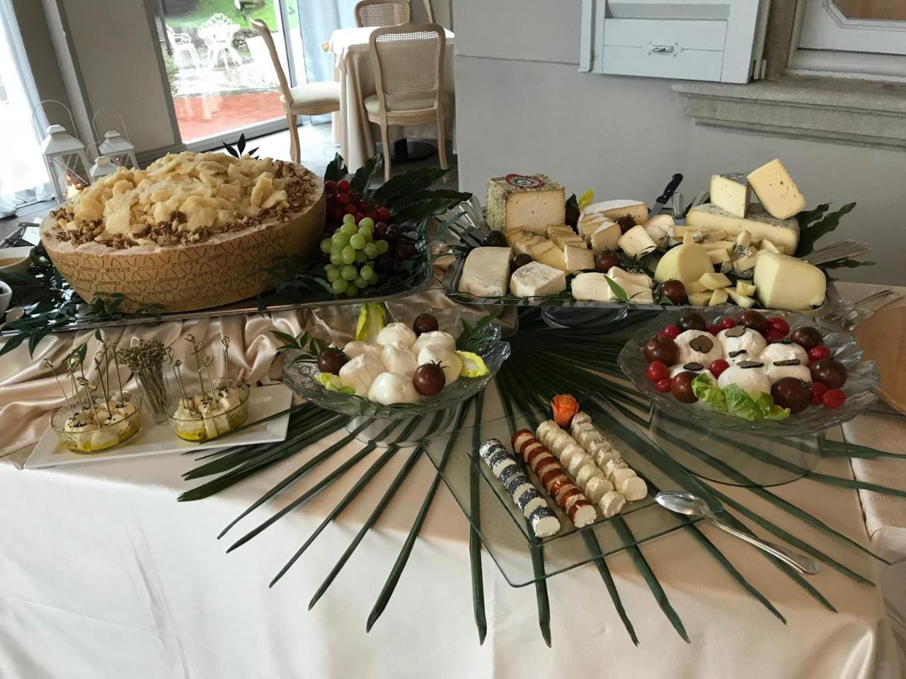 Boutique Hotel Villa Giulia Valmadrera Kültér fotó
